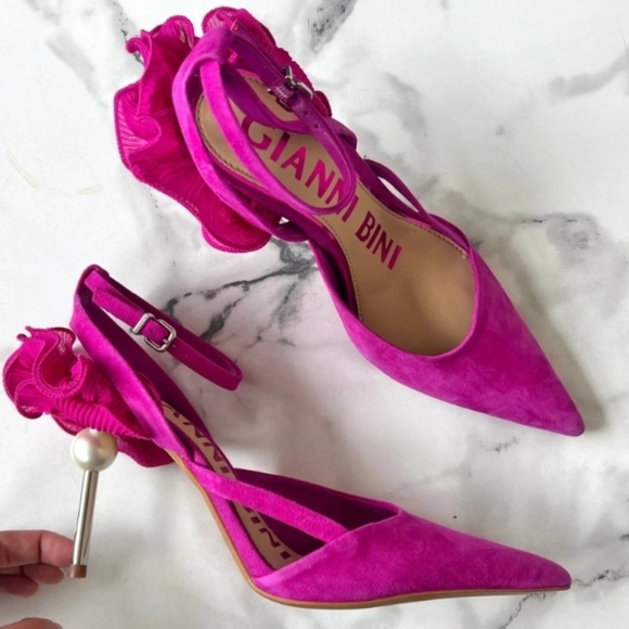 Gianni Bini Fuchsia Heels with Floral Accent - Picture 4 of 8